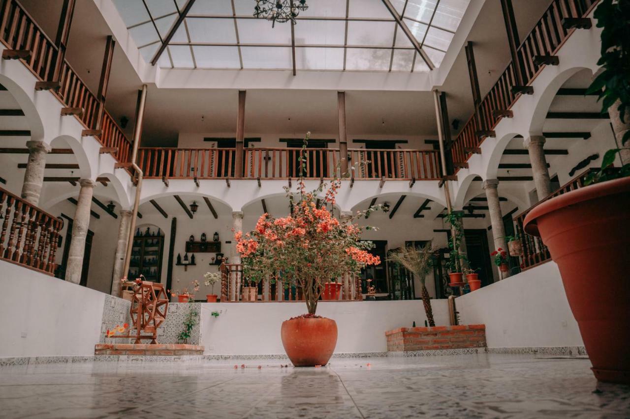 Hotel Casa Alquimia Кито Экстерьер фото